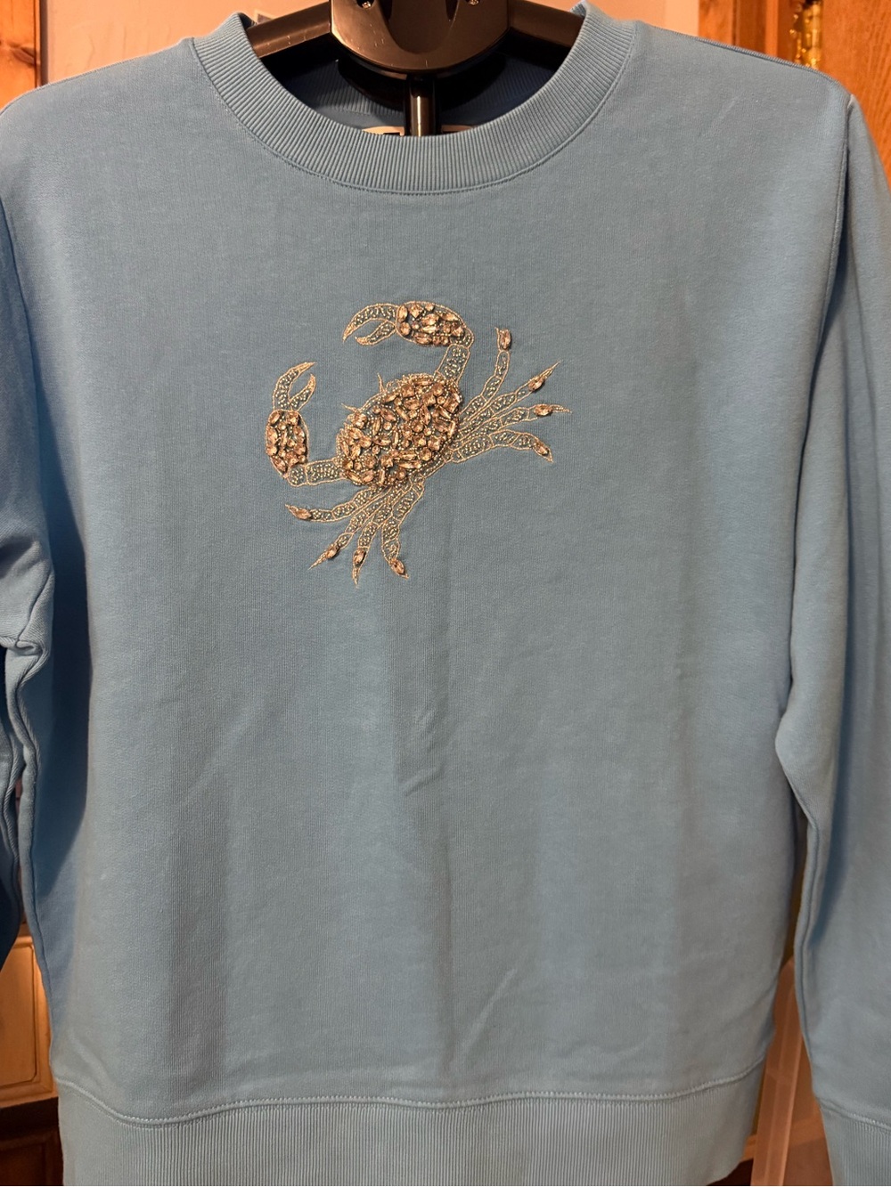 Lilly Pulitzer Ballad Light Blue Rhinestone Crab Sweatshirt women’s size small - Picture 1 of 3